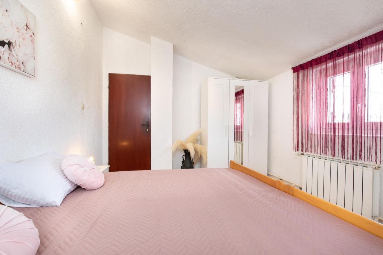 Apartman Umpa Omišalj Exteriér fotografie