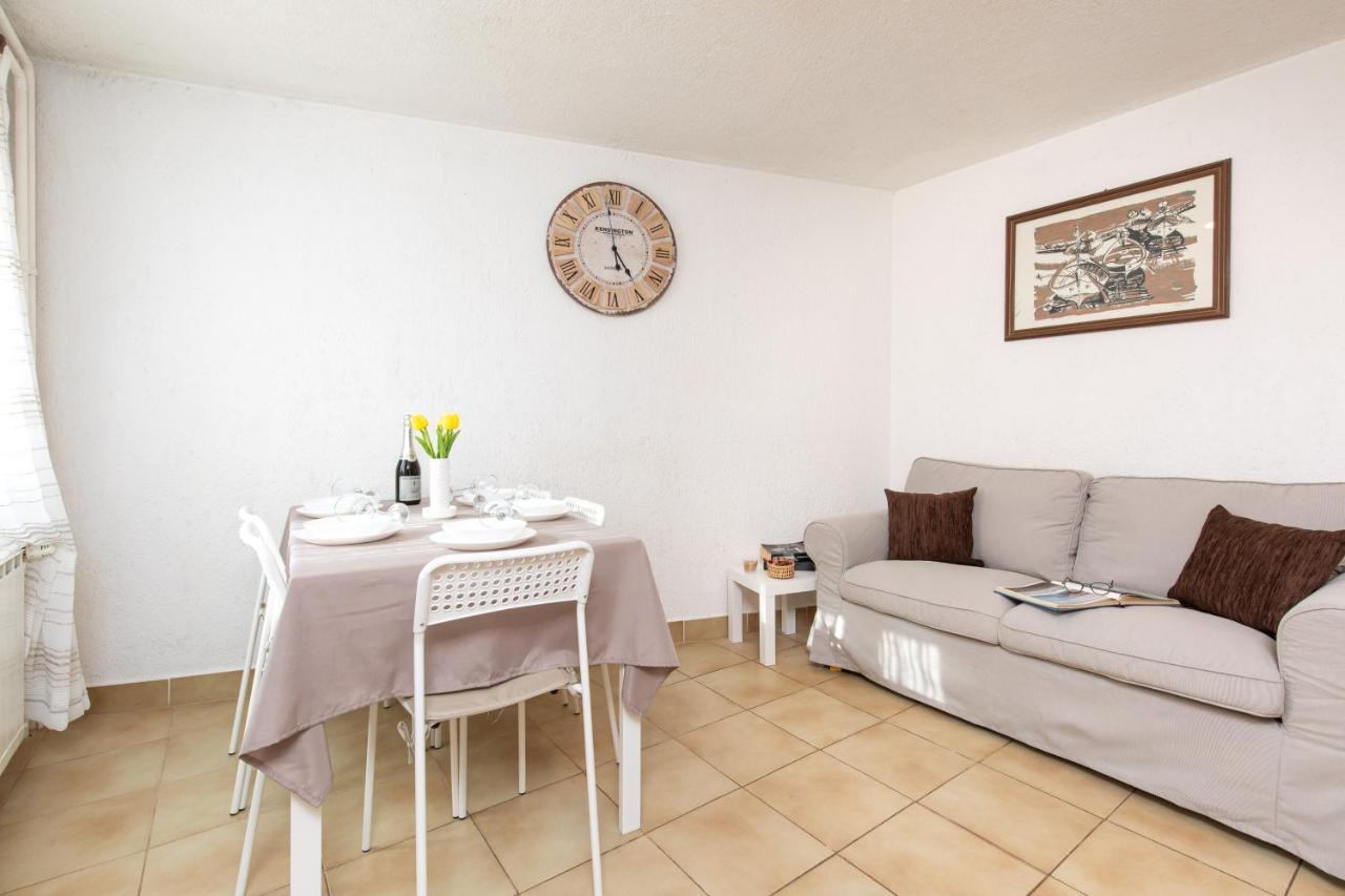 Apartman Umpa Omišalj Exteriér fotografie