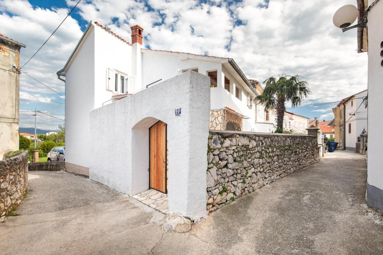 Apartman Umpa Omišalj Exteriér fotografie